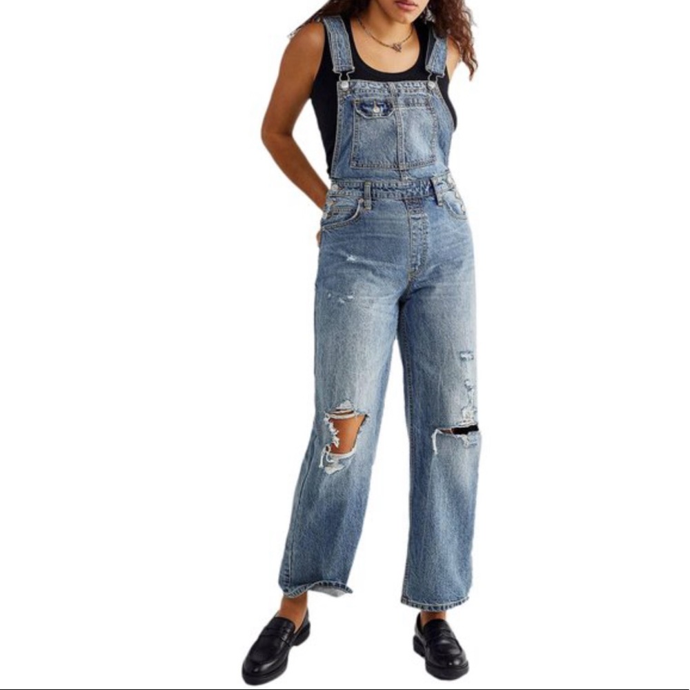 Free People CRVY Destroyed Denim Overalls Z66-26